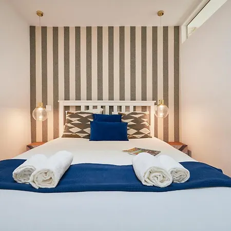 Charming In Historic Center Lisboa